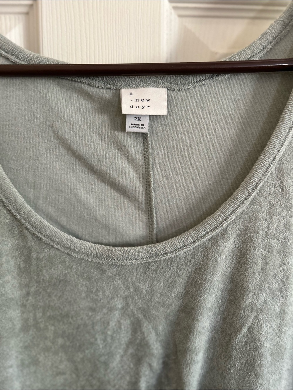 2X. a new day Relaxed Scoop Neck Top - Light Sage Green